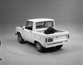 1966 Ford Bronco in Studio